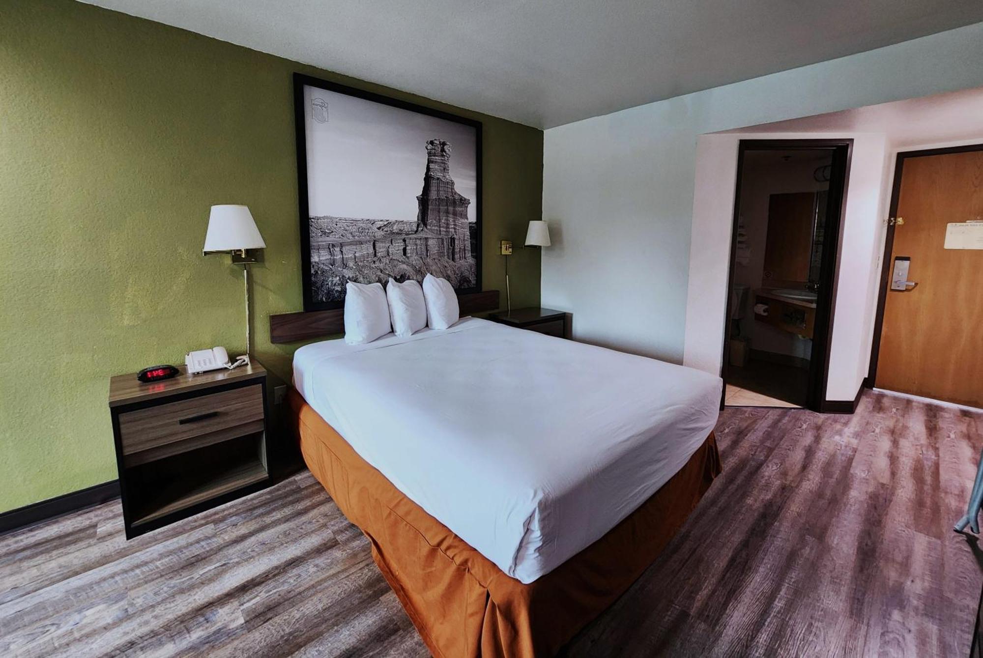 Super 8 By Wyndham Austin North/University Area Extérieur photo